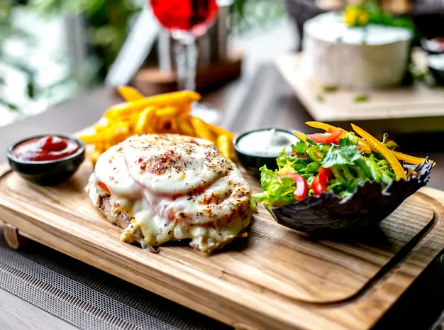 Cheese, American, restaurant