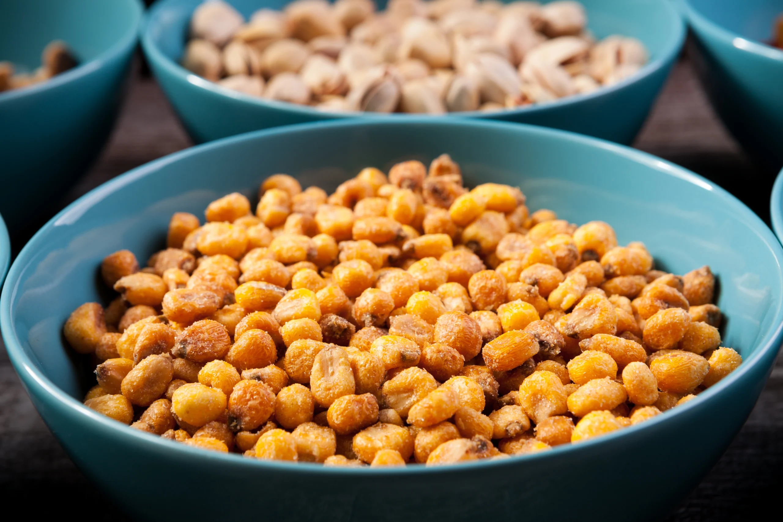 Chickpeas (garbanzo beans, bengal gram), canned, sodium added, drained, and rinsed