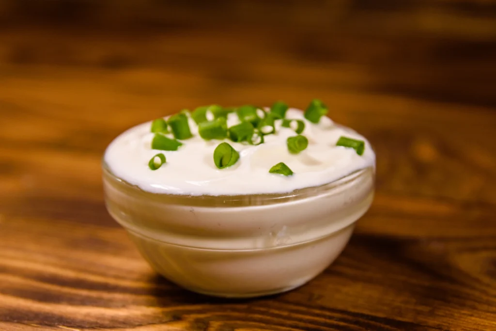 Cream, sour, full fat