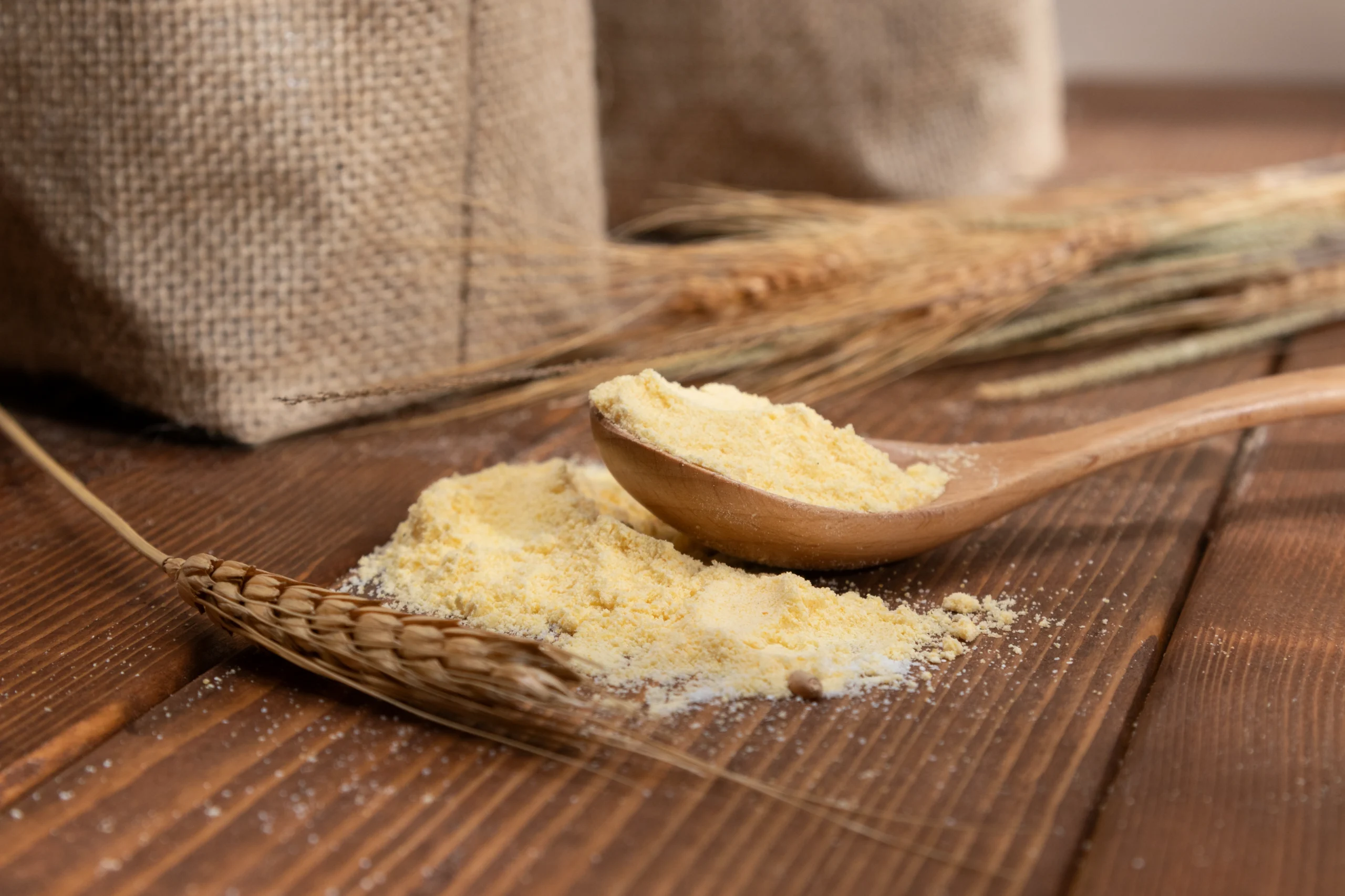 Flour, semolina, fine