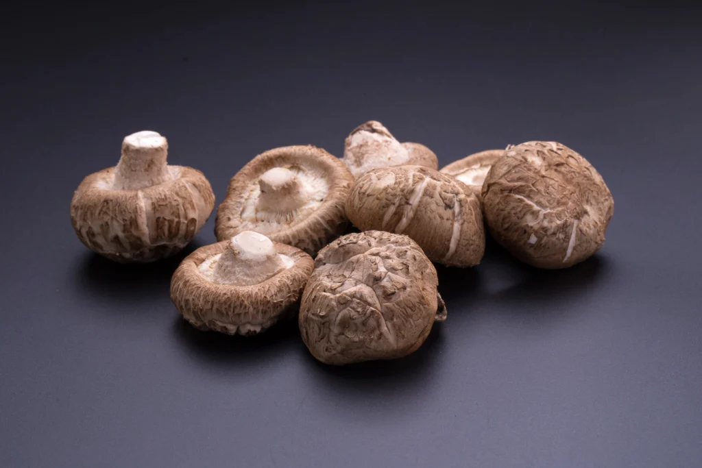 Mushrooms, shiitake