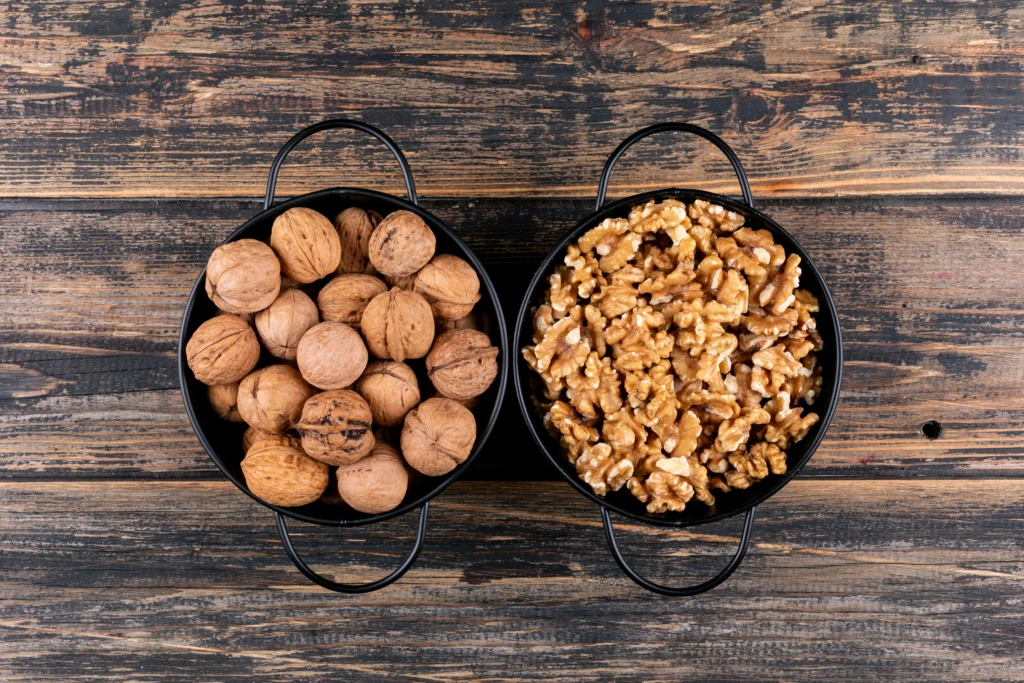 Nuts, walnuts, English, halves, raw