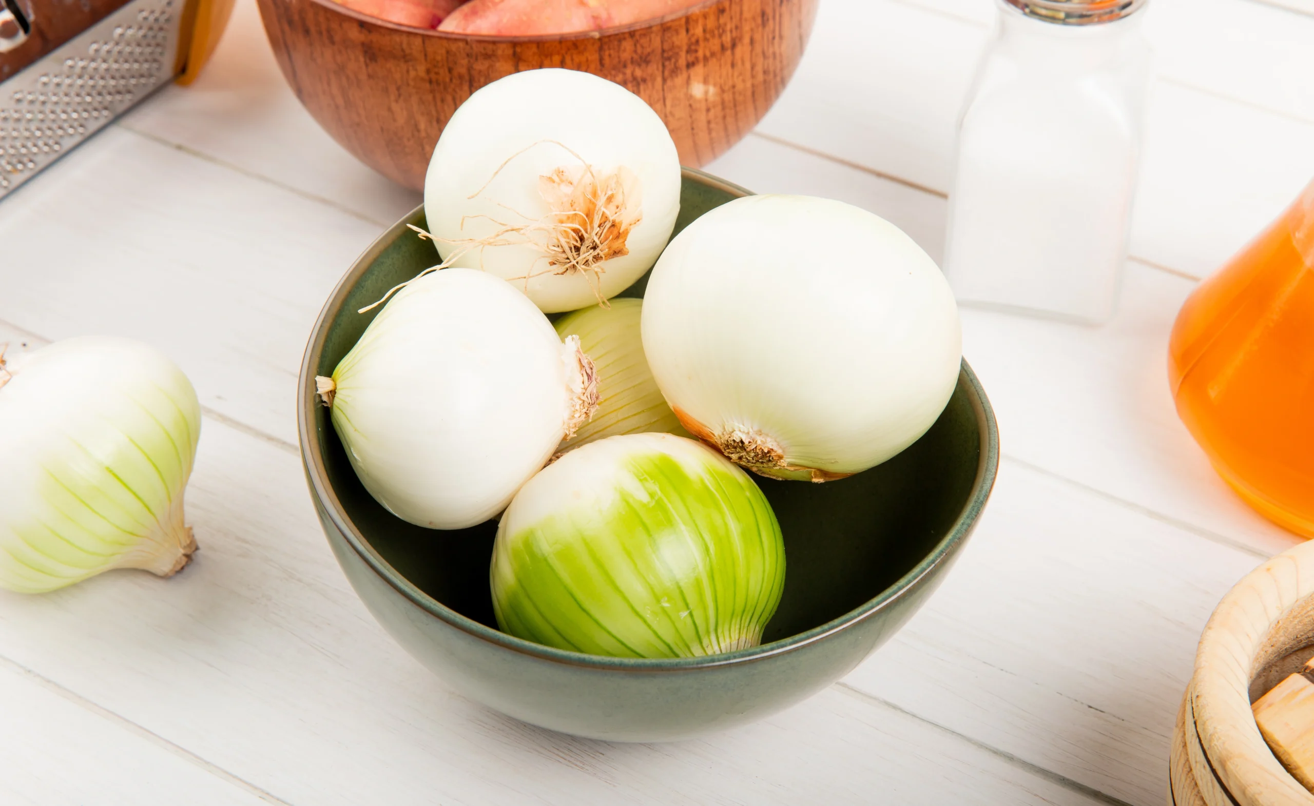 Onions, white, raw