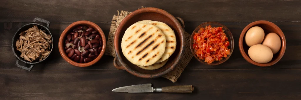 Phytonutrients Restaurant, Latino, pupusas con frijoles