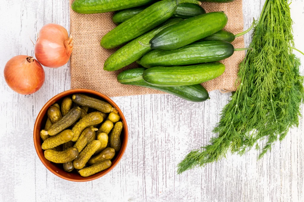 Pickles, cucumber, dill or kosher dill